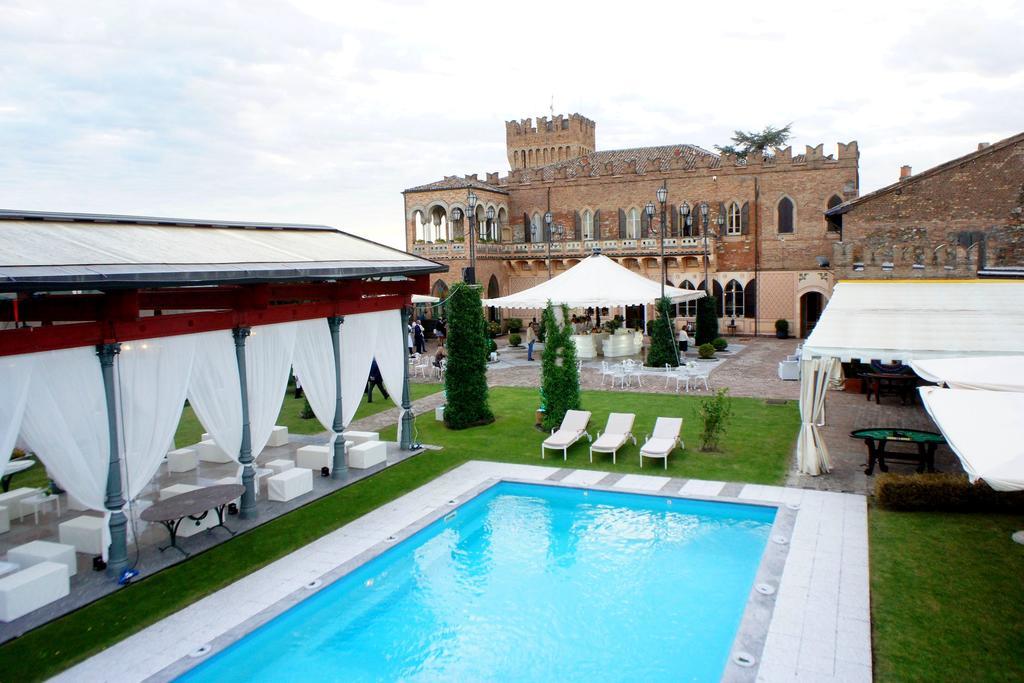Castello Di Mornico Losana Dış mekan fotoğraf